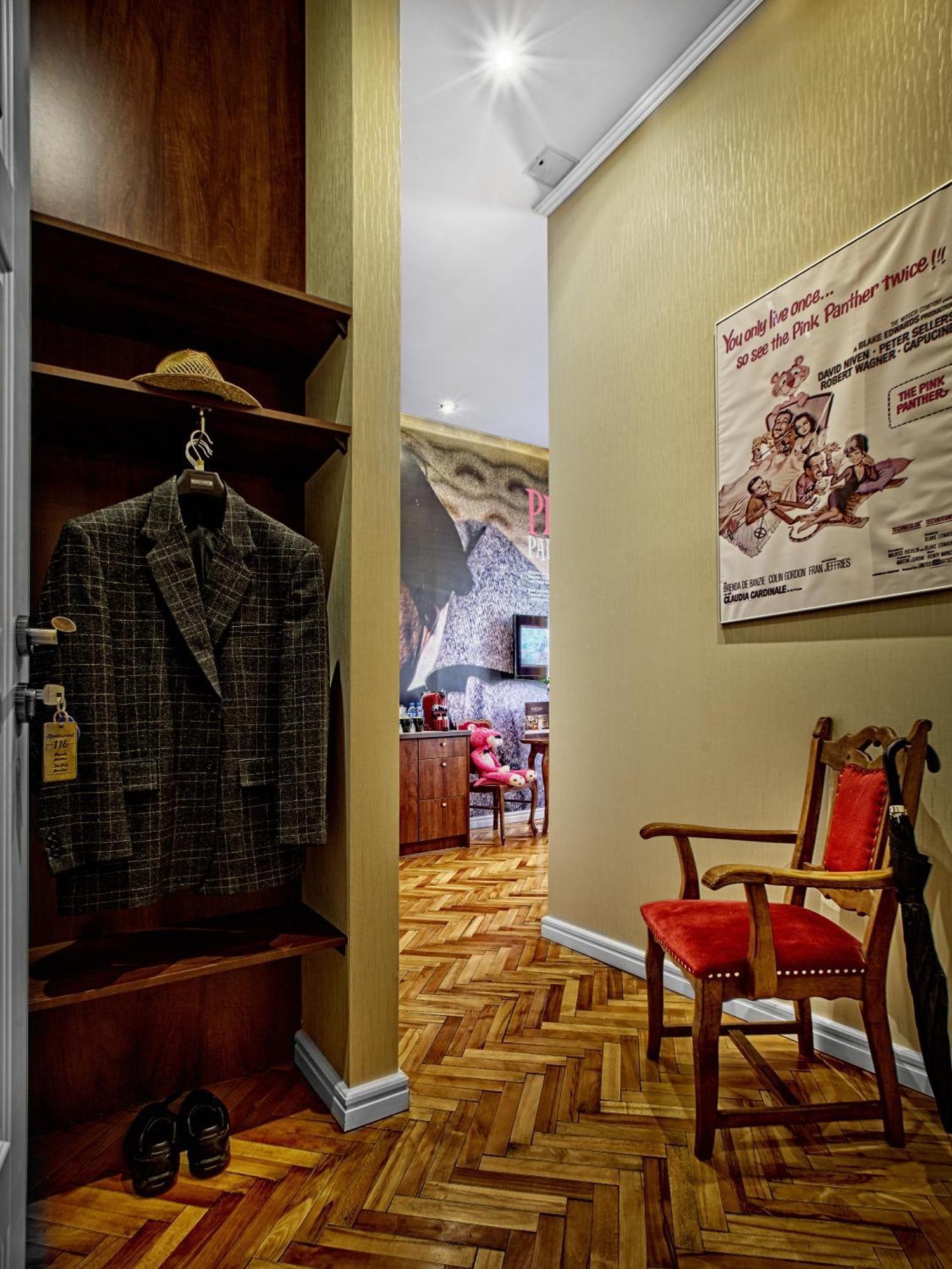 Hotel apartamentowy Stare Kino Cinema 4*